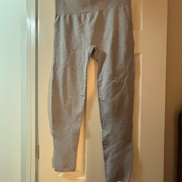 Fabletics Pants - Fabletics Leggings size M